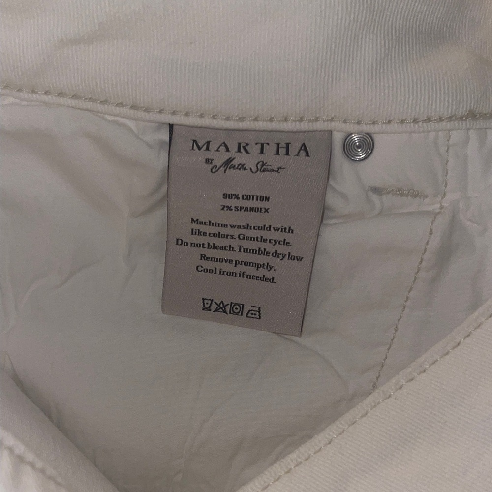 Martha by Martha Stewart Mid Rise Cropped Cream Flare Jeans Vanilla Bean - Picture 5 of 5